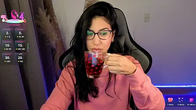 chloebum  online show from 22, 5, 2026