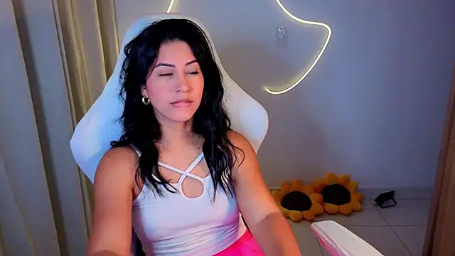 Snapshot of chloebum_ chatting on 19, 1, 2026 chloebum online show from 19, 1, 2026