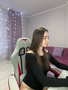 Lina          online show from 10, 1, 2026