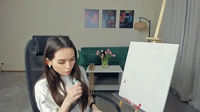 Snapshot of YvonneRobes chatting on 14, 12, 2025 YvonneRobes online show from 14, 12, 2025