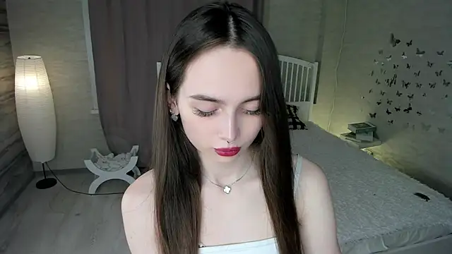 Snapshot of YvonneRobes chatting on 29, 5, 2026 YvonneRobes online show from 29, 5, 2026