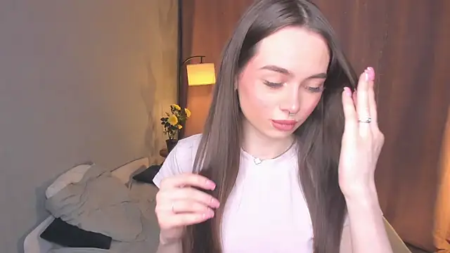 YvonneRobes online show from 15, 3, 2026