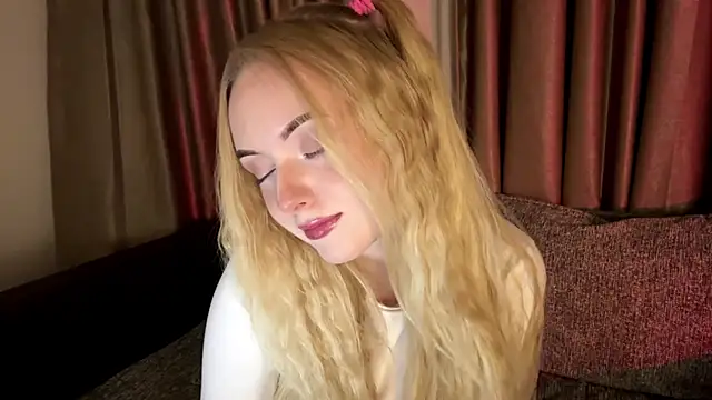 Dari Foxx online show from 7, 4, 2026