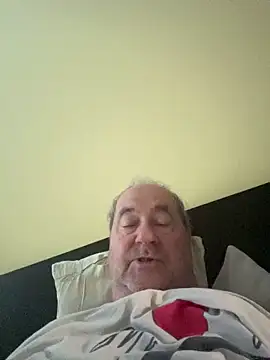 Snapshot of csikar chatting on 8, 6, 2026 csikar online show from 8, 6, 2026
