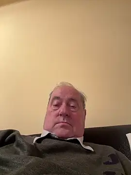 csikar online show from 3, 5, 2026