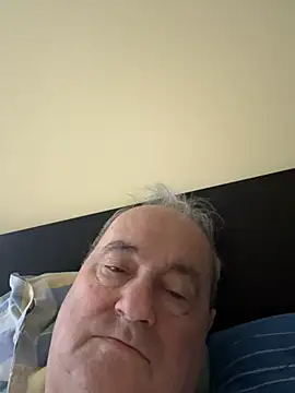 csikar online show from 27, 4, 2026