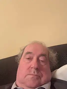 csikar online show from 5, 3, 2026