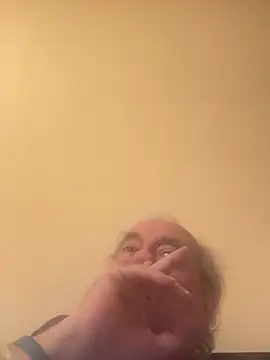 csikar online show from 9, 3, 2026