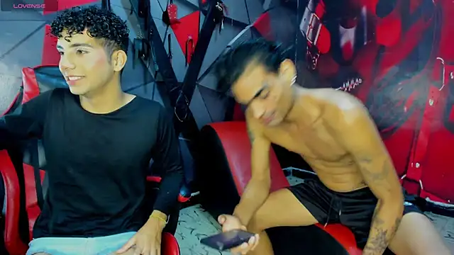 Hot Boys Without Limits online show from 18, 12, 2025