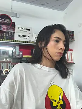 lunaluxury22 online show from 31, 3, 2026