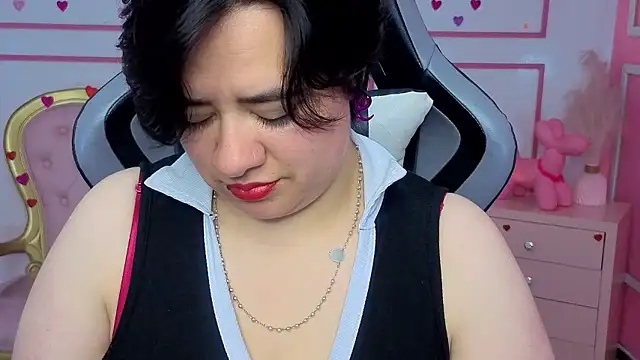 Snapshot of samythomas_t chatting on 17, 1, 2026 samythomas t online show from 17, 1, 2026