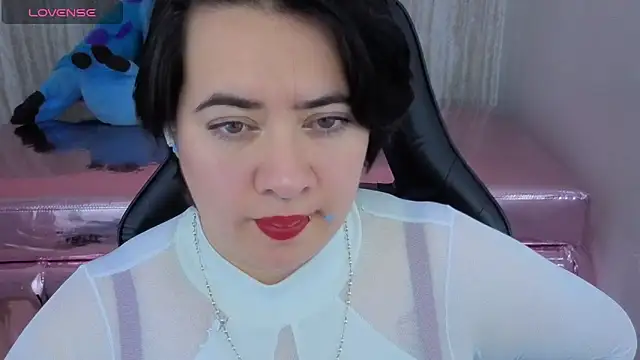 Snapshot of samythomas_t chatting on 25, 2, 2026 samythomas t online show from 25, 2, 2026