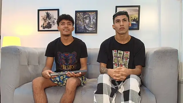 Snapshot of DIAMOND_BLACKS chatting on 11, 1, 2026 DIAMOND BLACKS online show from 11, 1, 2026