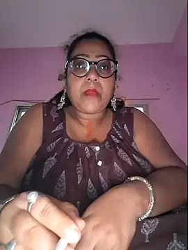 Snapshot of MISTI_KOLK chatting on 9, 7, 2026 MISTI KOLK online show from 9, 7, 2026