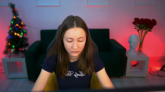 LuluPatterson online show from 15, 12, 2025