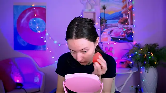 LuluPatterson online show from 17, 12, 2025