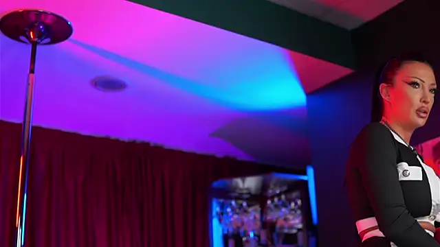 AstridVex online show from 9, 4, 2026