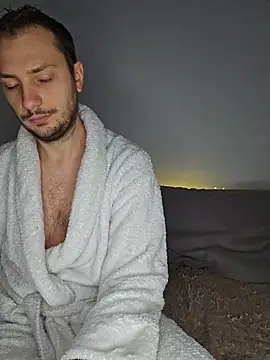 Snapshot of Lovebackground chatting on 7, 1, 2026 Lovebackground online show from 7, 1, 2026