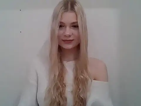 GeorginaLovely online show from 18, 12, 2025