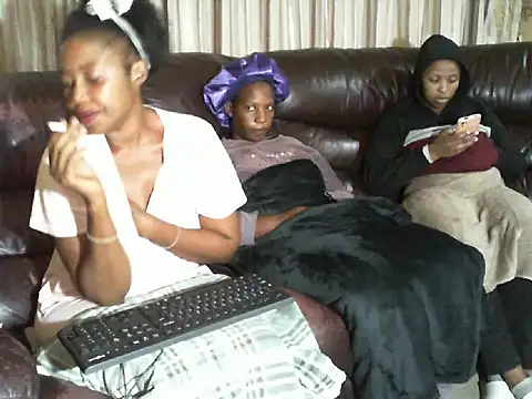Caramel-goddess18 online show from 22, 3, 2026