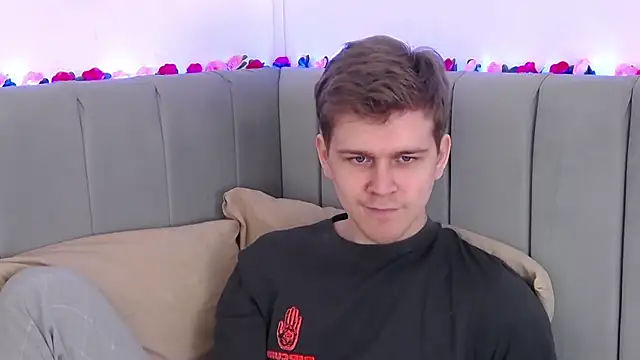 NickJohnas online show from 15, 2, 2026