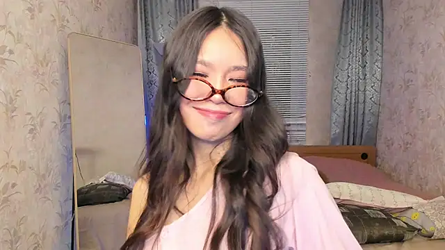 amiya cute online show from 14, 3, 2026