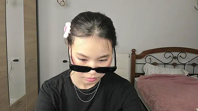 Snapshot of amiya_cute chatting on 11, 2, 2026 amiya cute online show from 11, 2, 2026