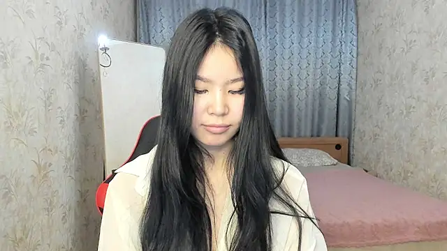 amiya cute online show from 24, 3, 2026