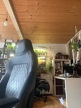 YoursxTruly online show from 13, 2, 2026