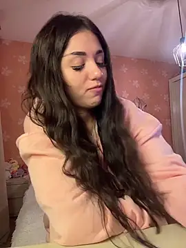 Snapshot of SilkyMira chatting on 1, 3, 2026 SilkyMira online show from 1, 3, 2026