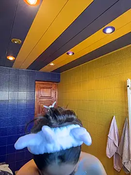 Snapshot of SilkyMira chatting on 25, 2, 2026 SilkyMira online show from 25, 2, 2026