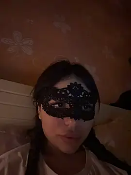 SilkyMira online show from 24, 3, 2026