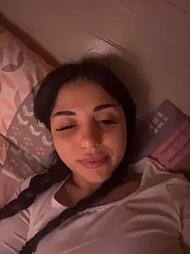 SilkyMira online show from 13, 3, 2026