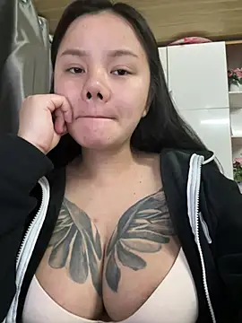 leo-kitty online show from 9, 2, 2026