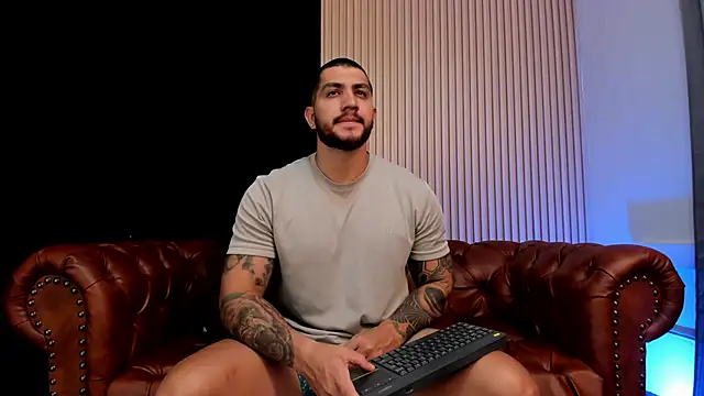 KyleNorth  online show from 8, 4, 2026