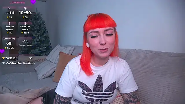 ScarletVixenLive online show from 9, 1, 2026