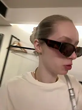 SunnyShiney online show from 1, 2, 2026