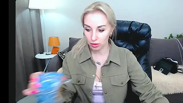 Hanna--Sweet online show from 14, 4, 2026