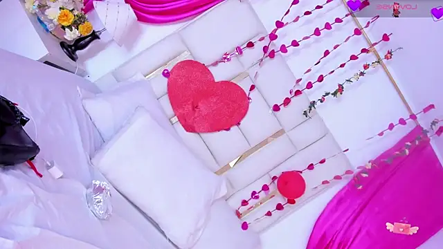 Silvanna-Casstro online show from 25, 2, 2026