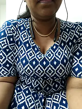 Snapshot of pattupattuma27 chatting on 9, 2, 2026 pattupattuma27 online show from 9, 2, 2026