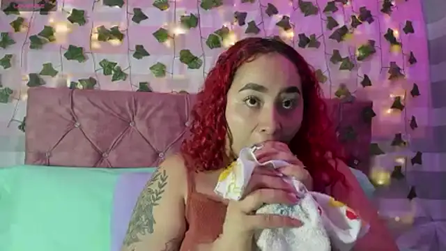 Snapshot of Ayla-marttinez chatting on 22, 6, 2026 Ayla-marttinez online show from 22, 6, 2026