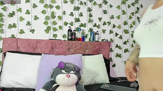 Snapshot of Ayla-marttinez chatting on 14, 7, 2026 Ayla-marttinez online show from 14, 7, 2026