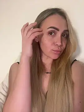 EvaAlex12 online show from 9, 1, 2026