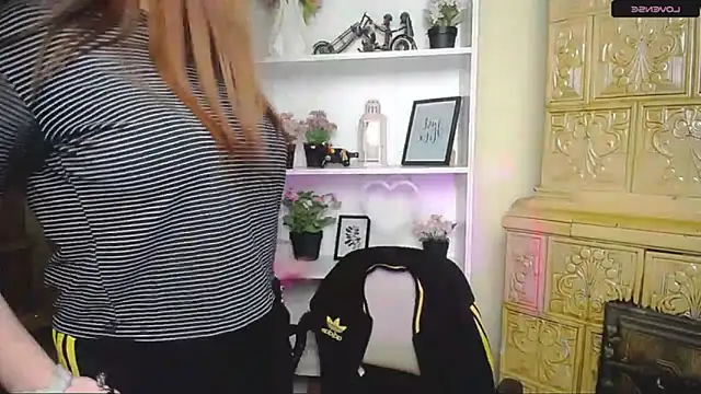 LiliaErmi online show from 21, 12, 2025