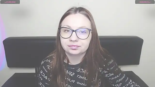 LiliaErmi online show from 12, 3, 2026