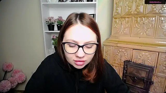 LiliaErmi online show from 6, 2, 2026