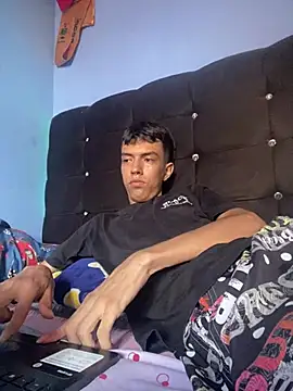 Juan Gomezz26 online show from 7, 4, 2026