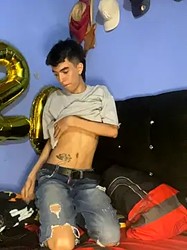 Juan Gomezz26 online show from 14, 12, 2025