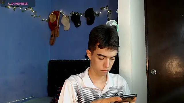 Juan Gomezz26 online show from 22, 5, 2026