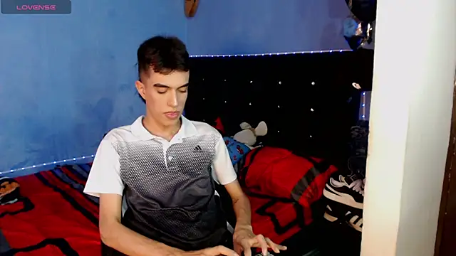 Juan Gomezz26 online show from 3, 6, 2026